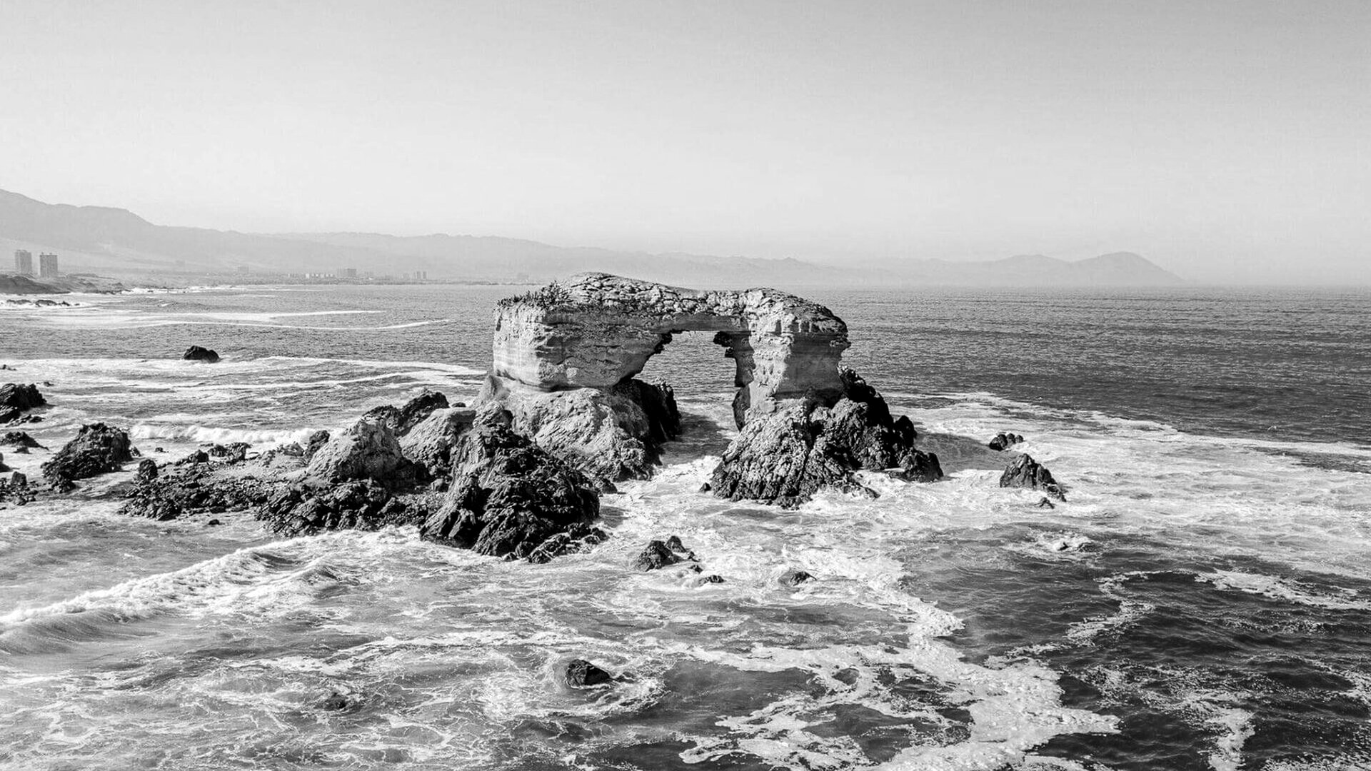 La Portada de Antofagasta — símbolo regional y solidez patrimonial